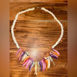 1980’s Beach Sea Shell Necklace 23” Vintage Colorful and Tropical
